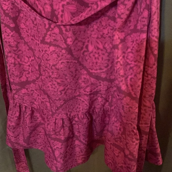 NWOT White House Black Market Beaded Neckline Ruffle Hem Dress - Picture 9 of 9